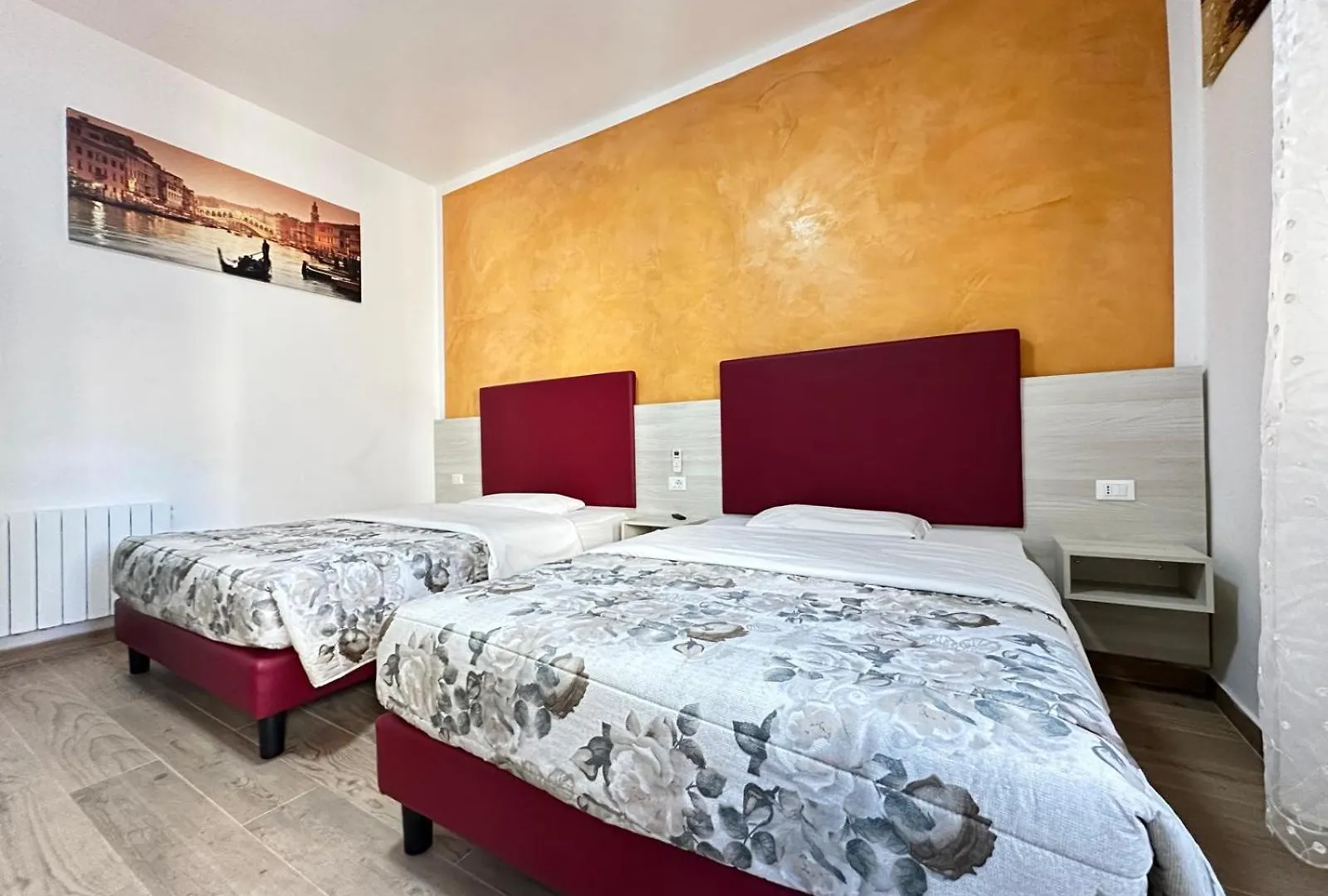 Гостевой дом Vacation Venice Rooms Местре